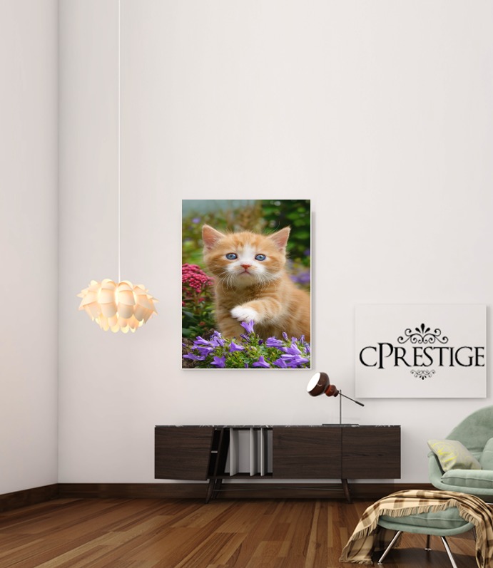  Cute ginger kitten in a flowery garden, lovely and enchanting cat voor Bericht lijm 30 * 40 cm