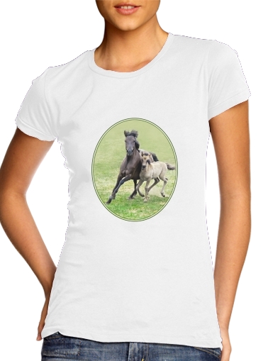  Horses, wild Duelmener ponies, mare and foal voor Vrouwen T-shirt